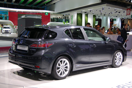 Lexus CT200h